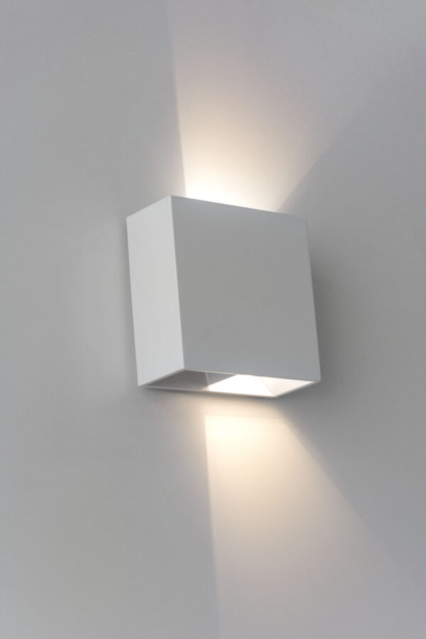 ARANDELA LED DRON IP65 4W 3000K BR - Image 4